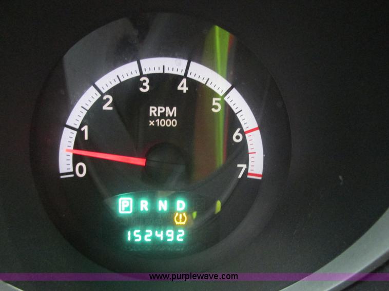 image for item E7110 2008 Dodge Nitro SLT SUV