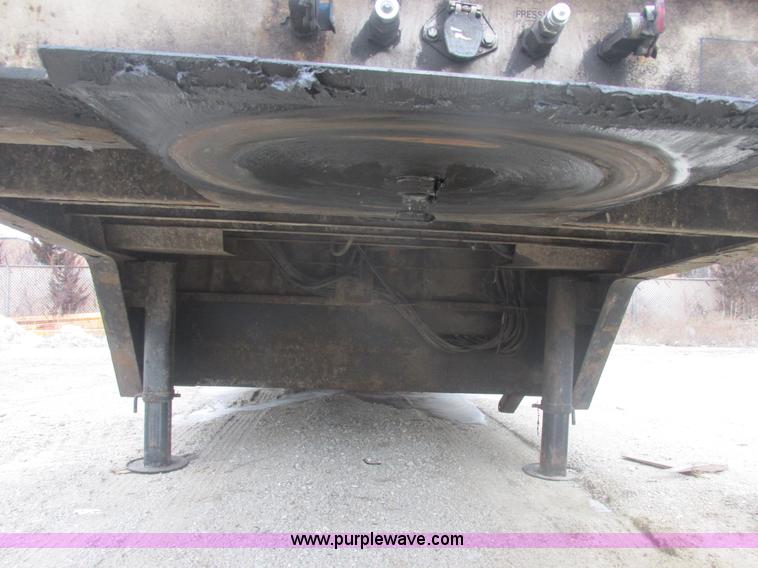 image for item E7112 2007 Trail-Eze TE80HT Hydra-tail trailer