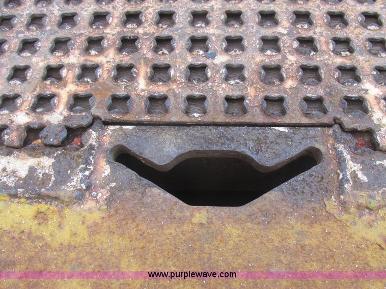 image for item E7112 2007 Trail-Eze TE80HT Hydra-tail trailer