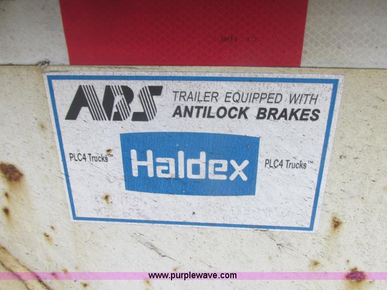 image for item E7113 2007 Trail-Eze TE80HT Hydra-tail trailer