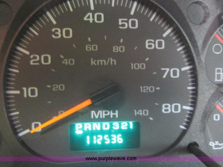 image for item E7115 2006 Chevrolet C5500 service truck