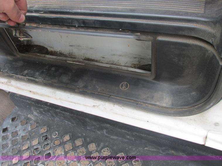 image for item E7115 2006 Chevrolet C5500 service truck