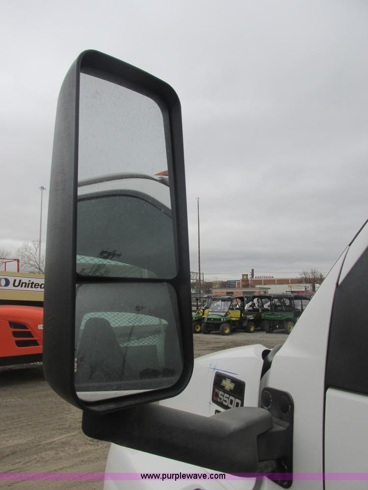 image for item E7115 2006 Chevrolet C5500 service truck
