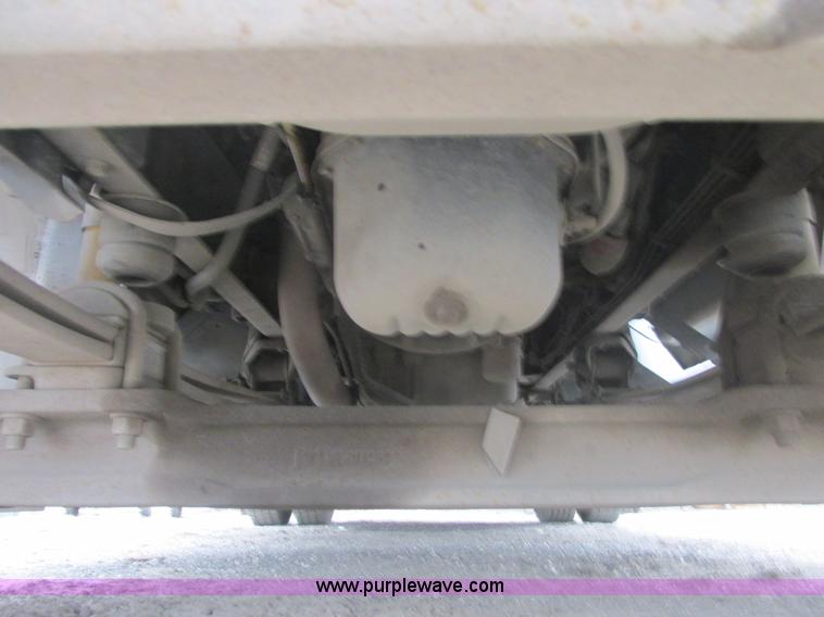 image for item E7115 2006 Chevrolet C5500 service truck