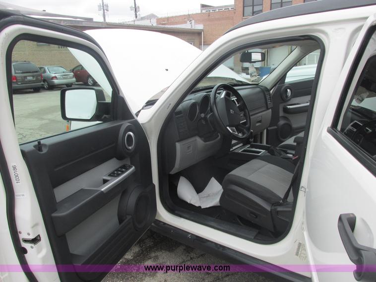 image for item E7116 2008 Dodge Nitro SLT SUV