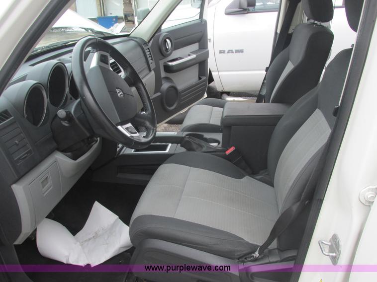 image for item E7116 2008 Dodge Nitro SLT SUV