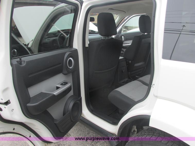 image for item E7116 2008 Dodge Nitro SLT SUV
