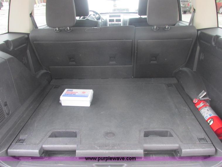 image for item E7116 2008 Dodge Nitro SLT SUV