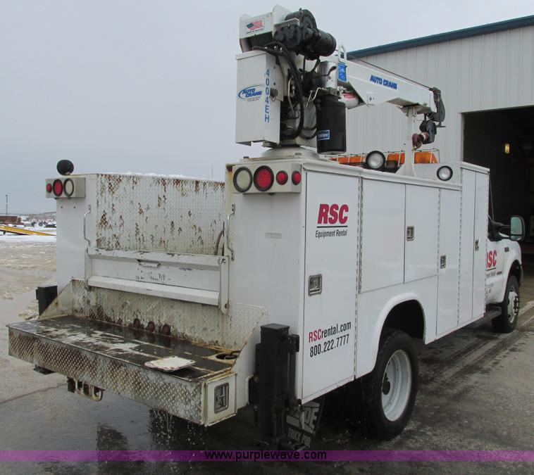 image for item F4393 2004 Ford F550 Super Duty service truck