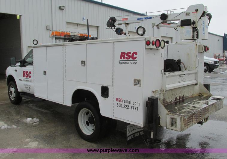 image for item F4393 2004 Ford F550 Super Duty service truck