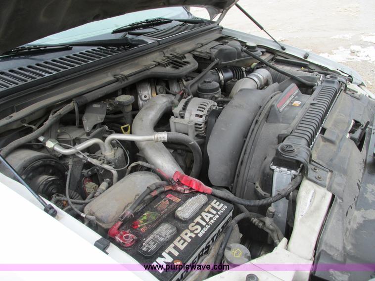 image for item F4393 2004 Ford F550 Super Duty service truck