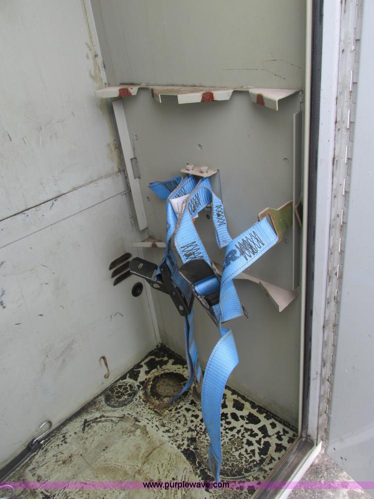 image for item F4393 2004 Ford F550 Super Duty service truck