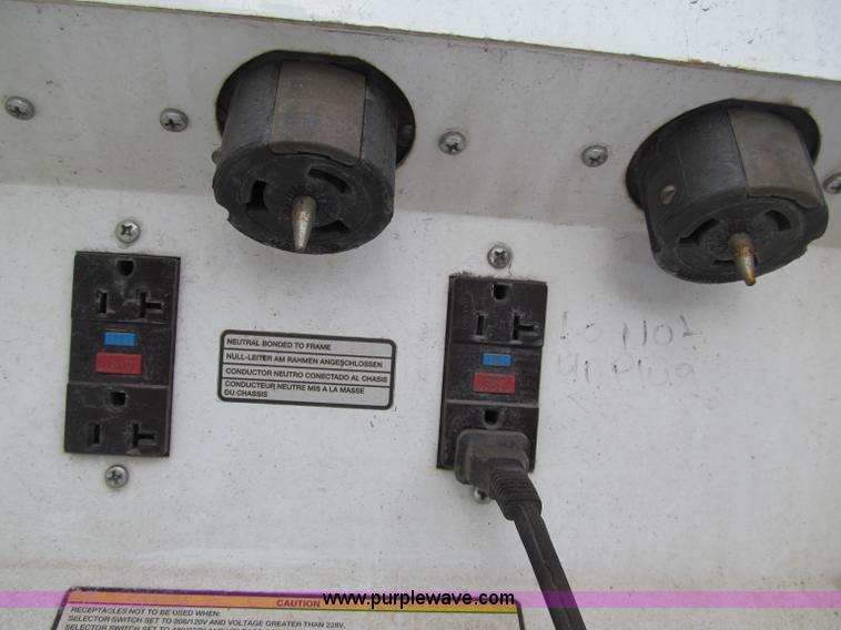 image for item F5945 2007 Wacker G120 portable generator