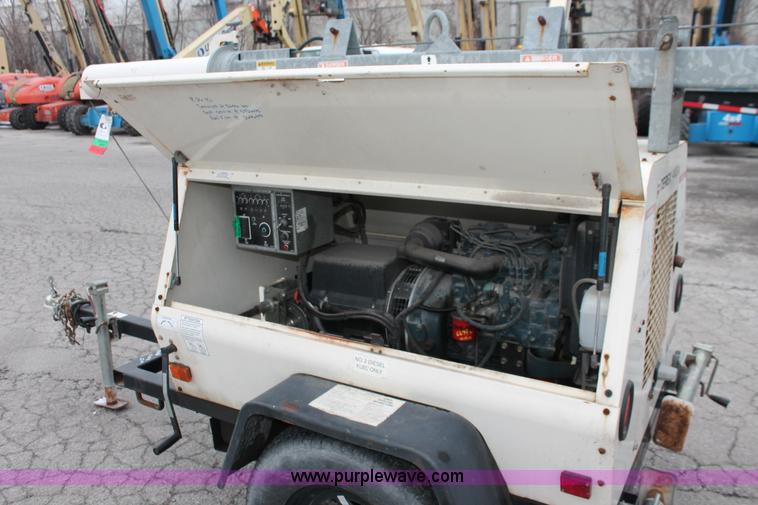 image for item W9462 2007 Terex Amida AL4000 light tower/generator