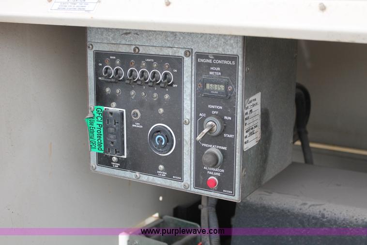 image for item W9462 2007 Terex Amida AL4000 light tower/generator