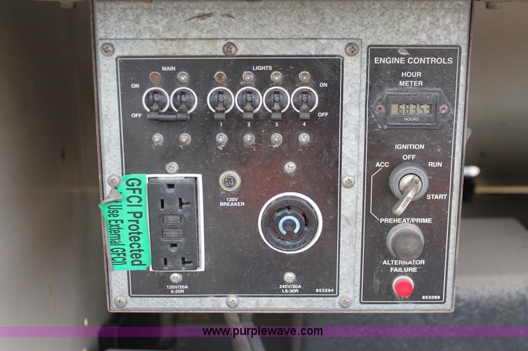 image for item W9462 2007 Terex Amida AL4000 light tower/generator