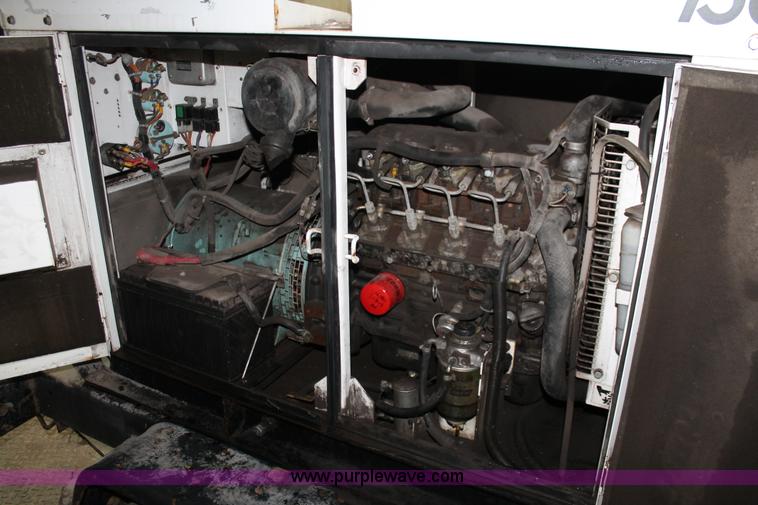 image for item W9463 Multi Quip Whisperwatt 25 portable generator