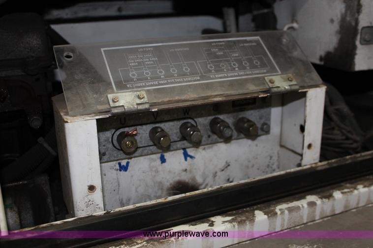 image for item W9463 Multi Quip Whisperwatt 25 portable generator