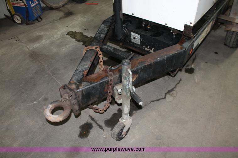 image for item W9463 Multi Quip Whisperwatt 25 portable generator