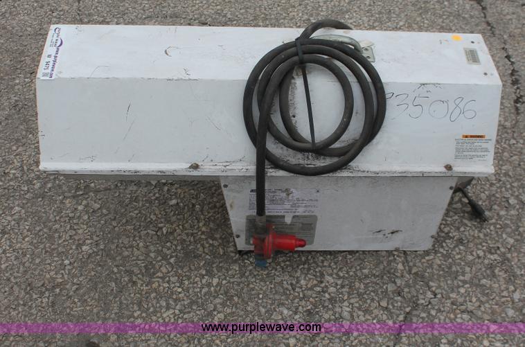 image for item W9475 LB White Tradesman 400 construction heater