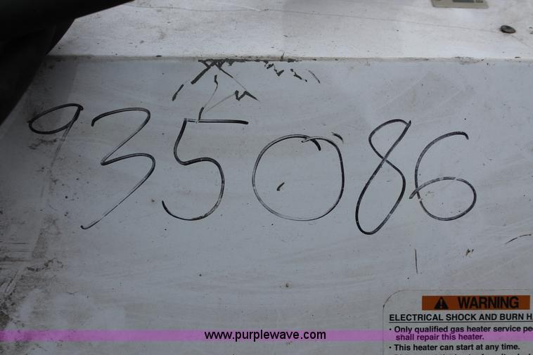 image for item W9475 LB White Tradesman 400 construction heater