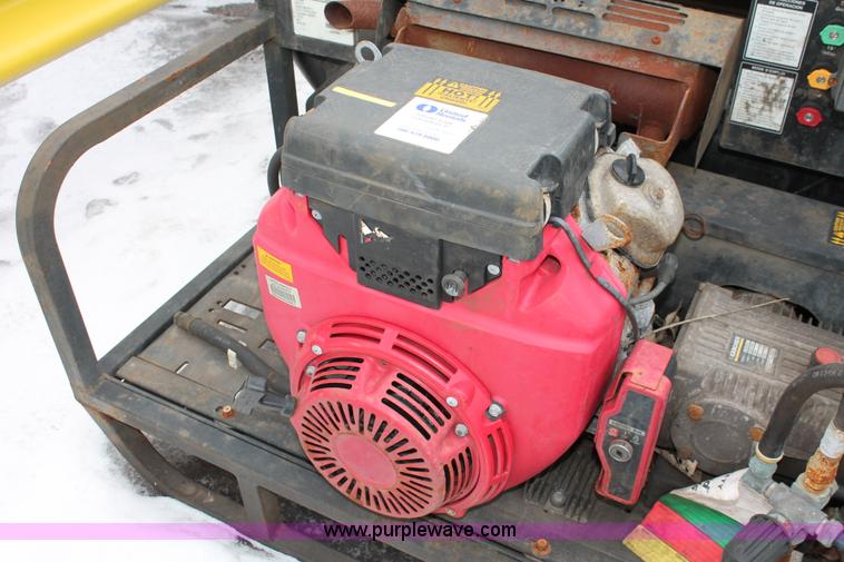 image for item W9478 Karcher SSG-503537E hot water pressure washer