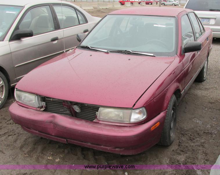 image for item AG9976 1994 Nissan Sentra Limited Edition