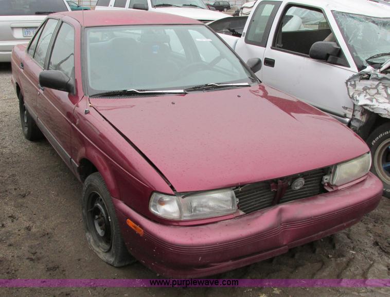image for item AG9976 1994 Nissan Sentra Limited Edition