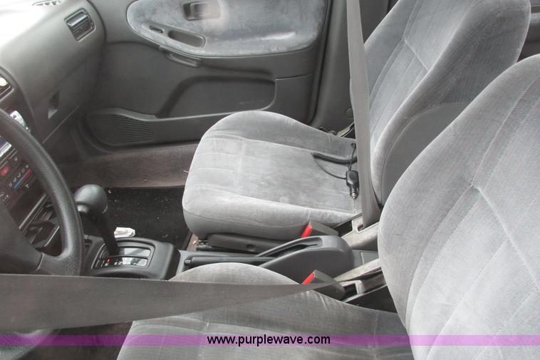 image for item AG9976 1994 Nissan Sentra Limited Edition