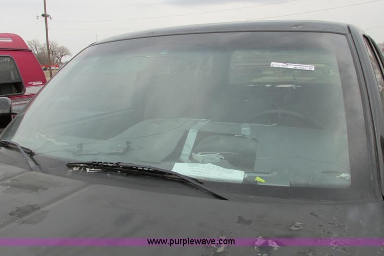 image for item AG9977 1997 Dodge Ram 1500 ST Club Cab pickup truck