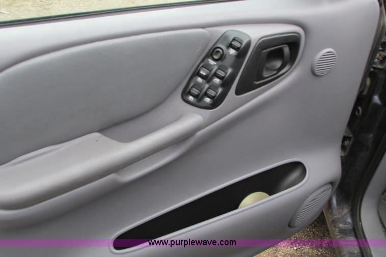 image for item AG9980 1998 Dodge Durango SLT SUV