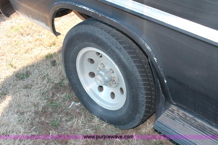 image for item E2945 1991 GMC Rally G2500 STX van