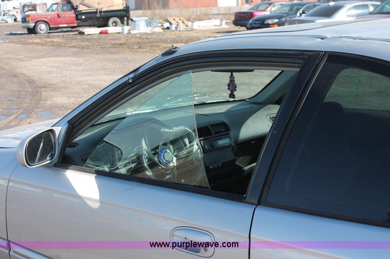 image for item E2946 1999 Honda Civic EX