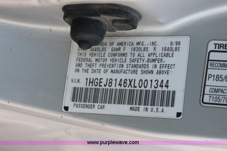 image for item E2946 1999 Honda Civic EX