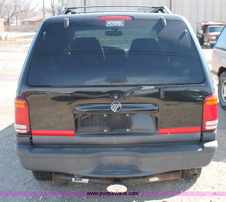 image for item E2948 1998 Mercury Mountaineer SUV