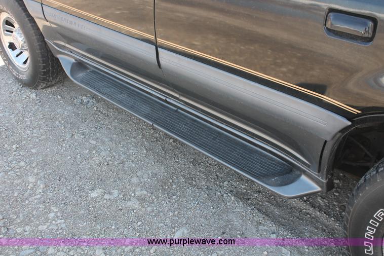 image for item E2948 1998 Mercury Mountaineer SUV