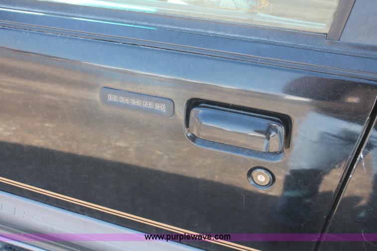 image for item E2948 1998 Mercury Mountaineer SUV