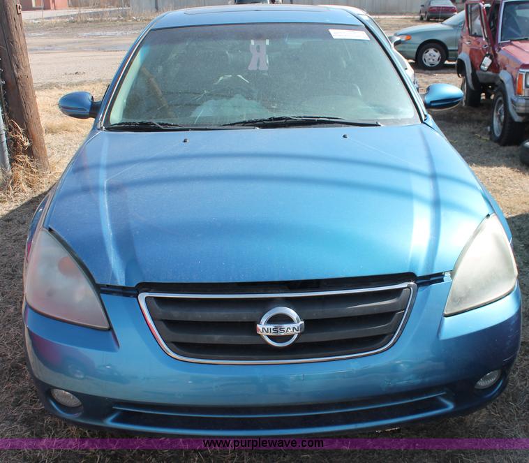 image for item E2949 2003 Nissan Altima SE