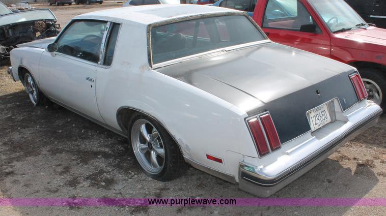 image for item E2951 1979 Oldsmobile Cutlass