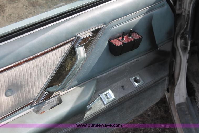 image for item E2951 1979 Oldsmobile Cutlass