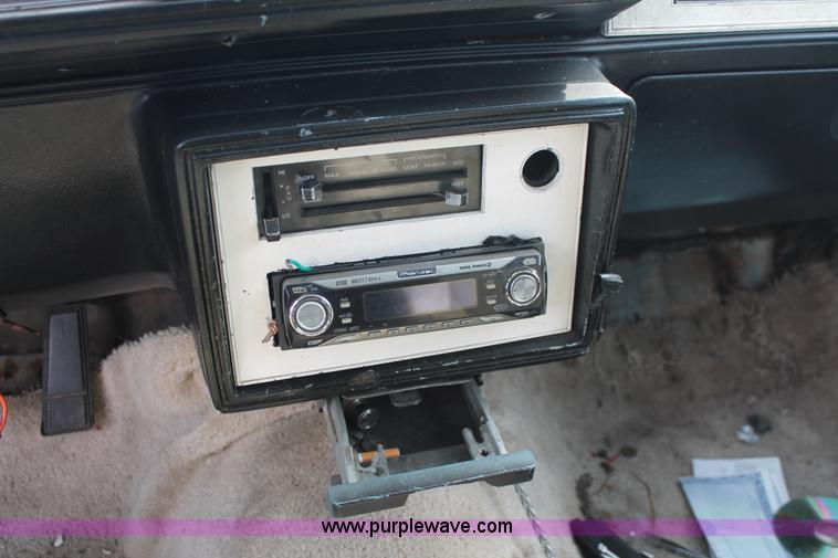 image for item E2951 1979 Oldsmobile Cutlass