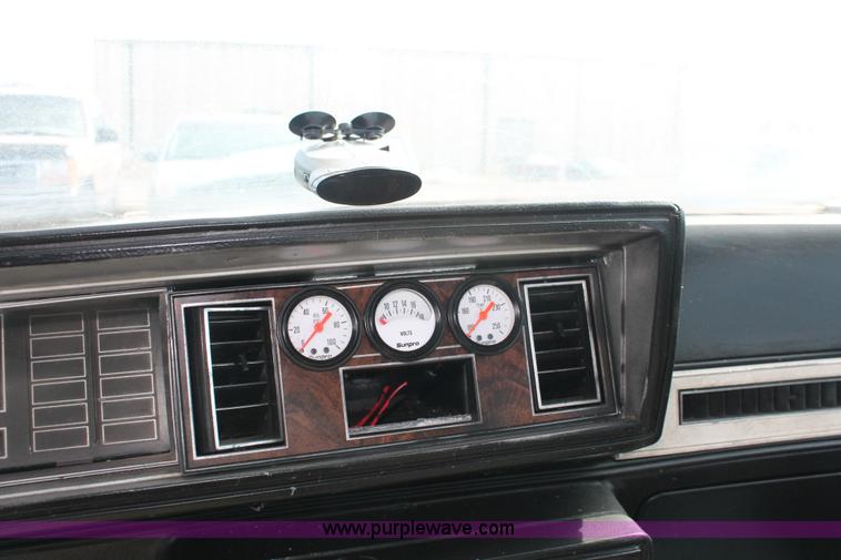 image for item E2951 1979 Oldsmobile Cutlass