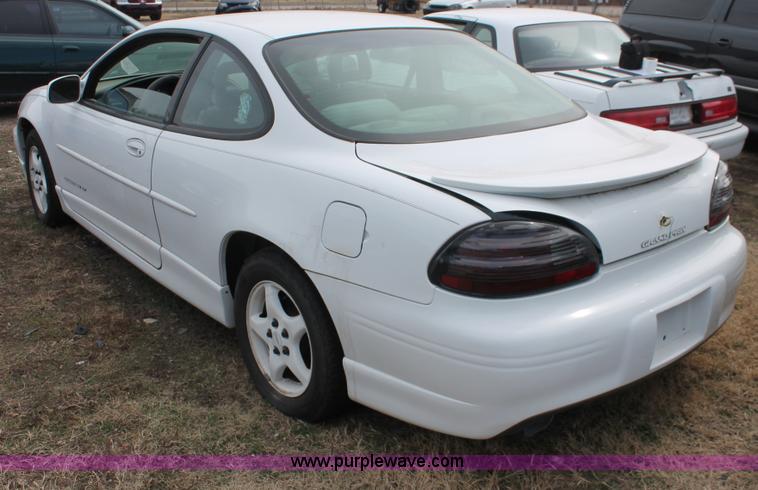 image for item E2958 1998 Pontiac Grand Prix GT