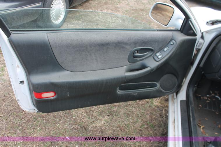 image for item E2958 1998 Pontiac Grand Prix GT