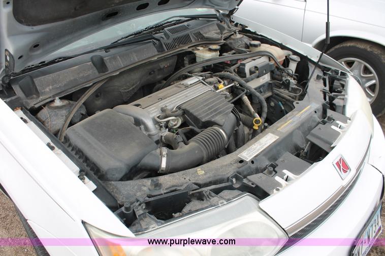 image for item E3156 2004 Saturn Ion 2