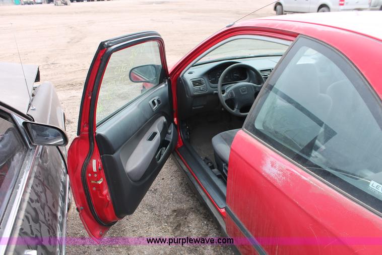 image for item E3159 1998 Honda Civic DX