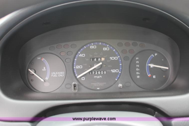 image for item E3159 1998 Honda Civic DX