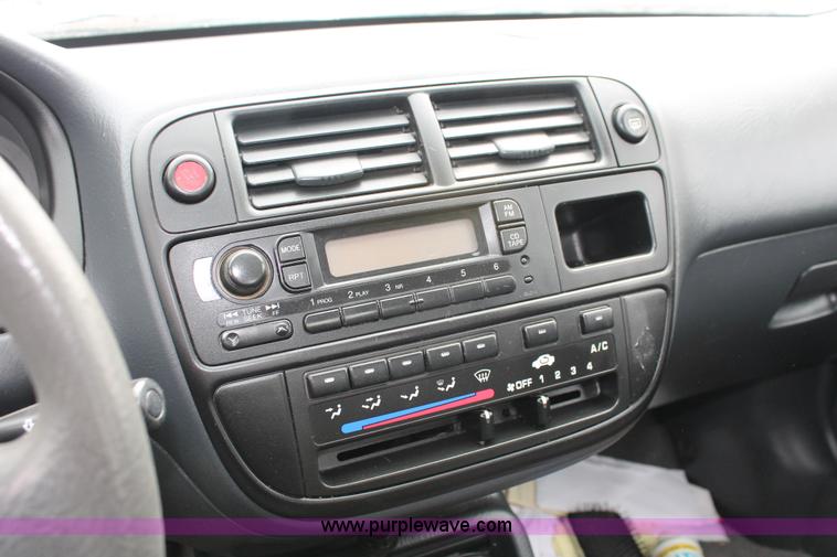 image for item E3159 1998 Honda Civic DX