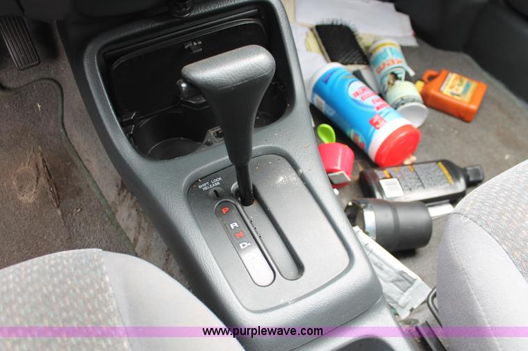 image for item E3159 1998 Honda Civic DX