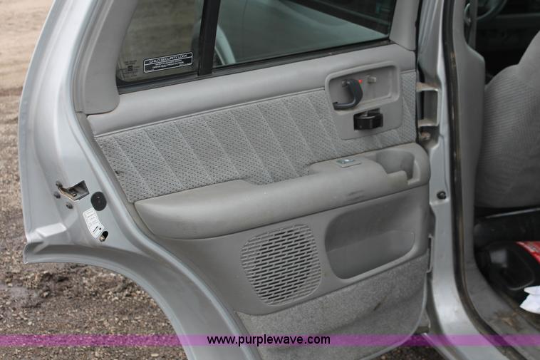 image for item E3160 1996 Chevrolet Blazer LS